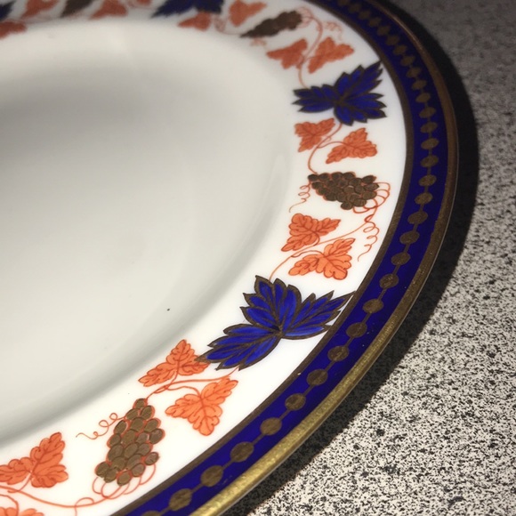 Vintage Wedgwood ceramic floral plate - Picture 3 of 6